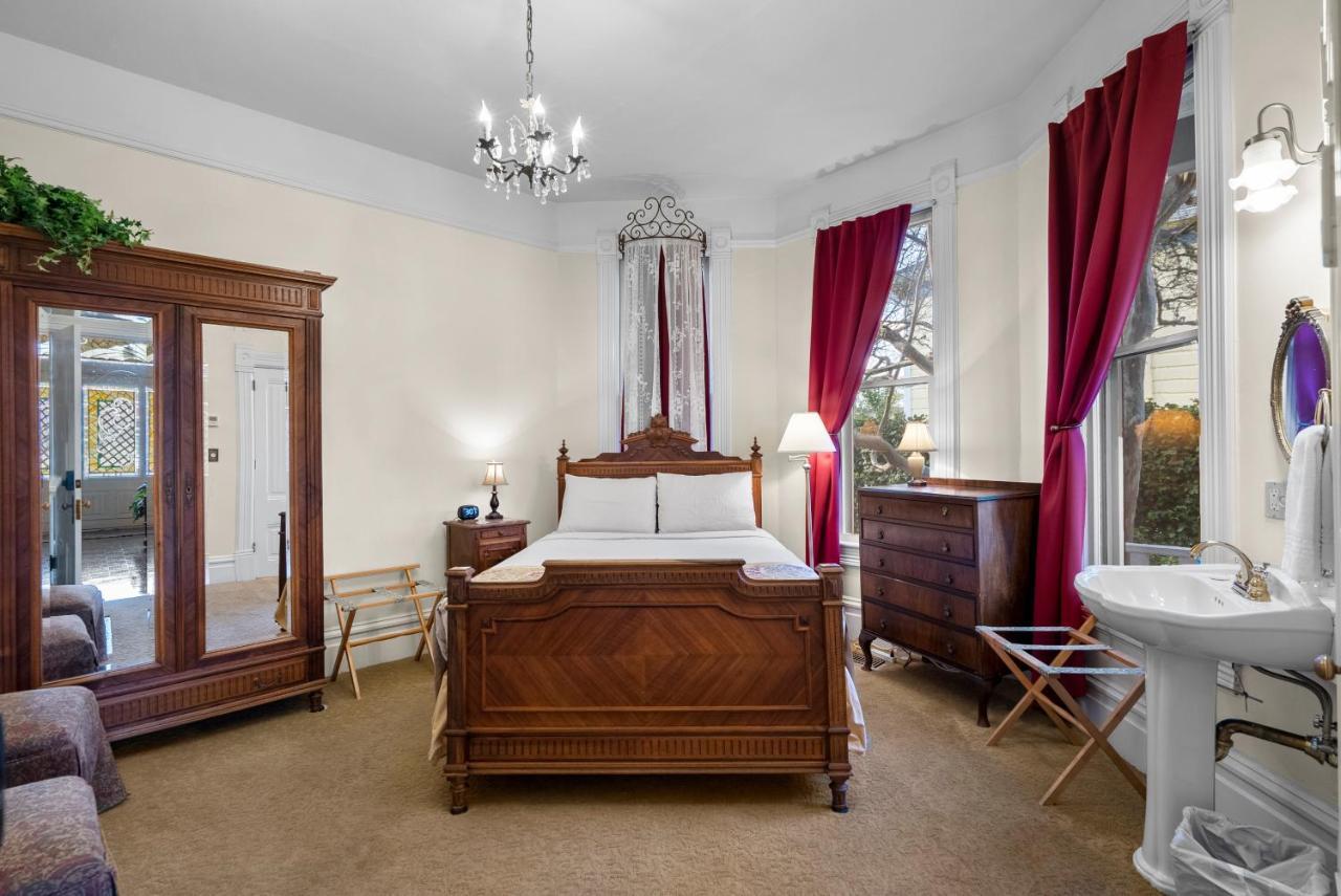 Hennessey House Bed And Breakfast Napa Exterior photo